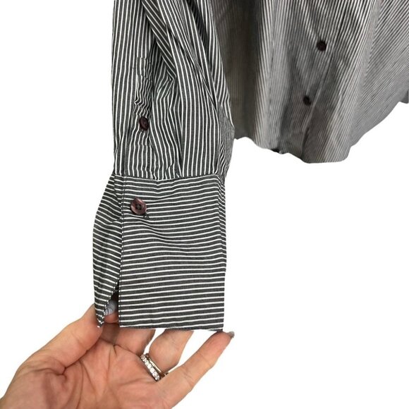 edward🖤grey Stripe Button Down Blouse Top Size 2X - Picture 5 of 10